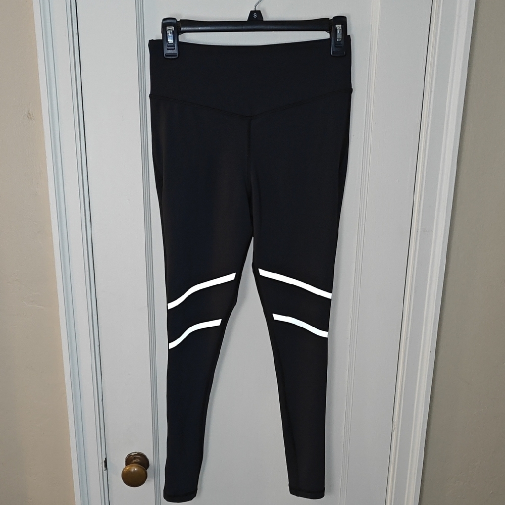 ZYIA Active - 7/8 Black & White Leggings